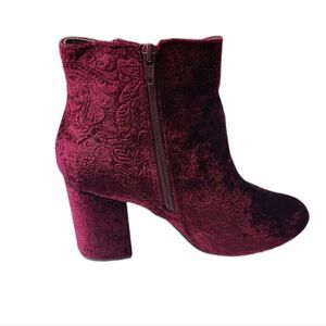 Floral Women's Red Ankle Booties Size 7